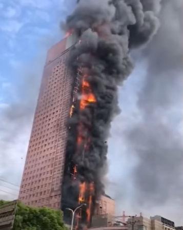 Fire Engulfs High-rise in Changsha City