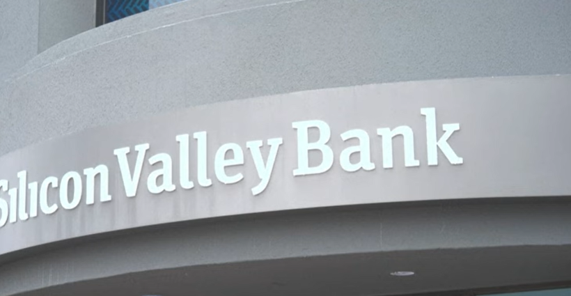 Silicon Valley Bank collapses.